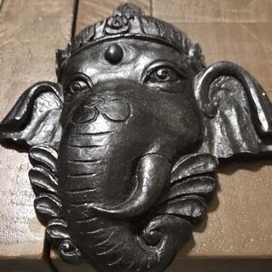 Elegant Black Elephant Wall Decor
